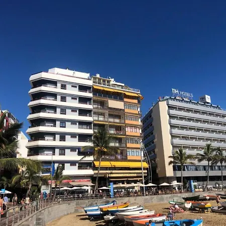 Sunset Views Over The Sea By Canariasgetaway * Las Palmas de Gran Canaria