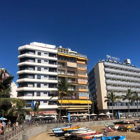 Sunset Views Over The Sea By Canariasgetaway * لاس بالماس دي غران كاناريا